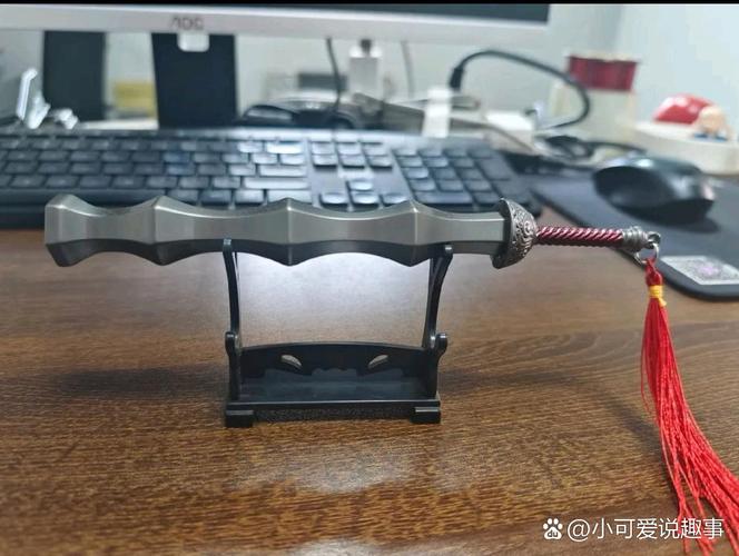 当一个道士拿起一把800块钱的裁决之杖,全服都得跪了吧?
